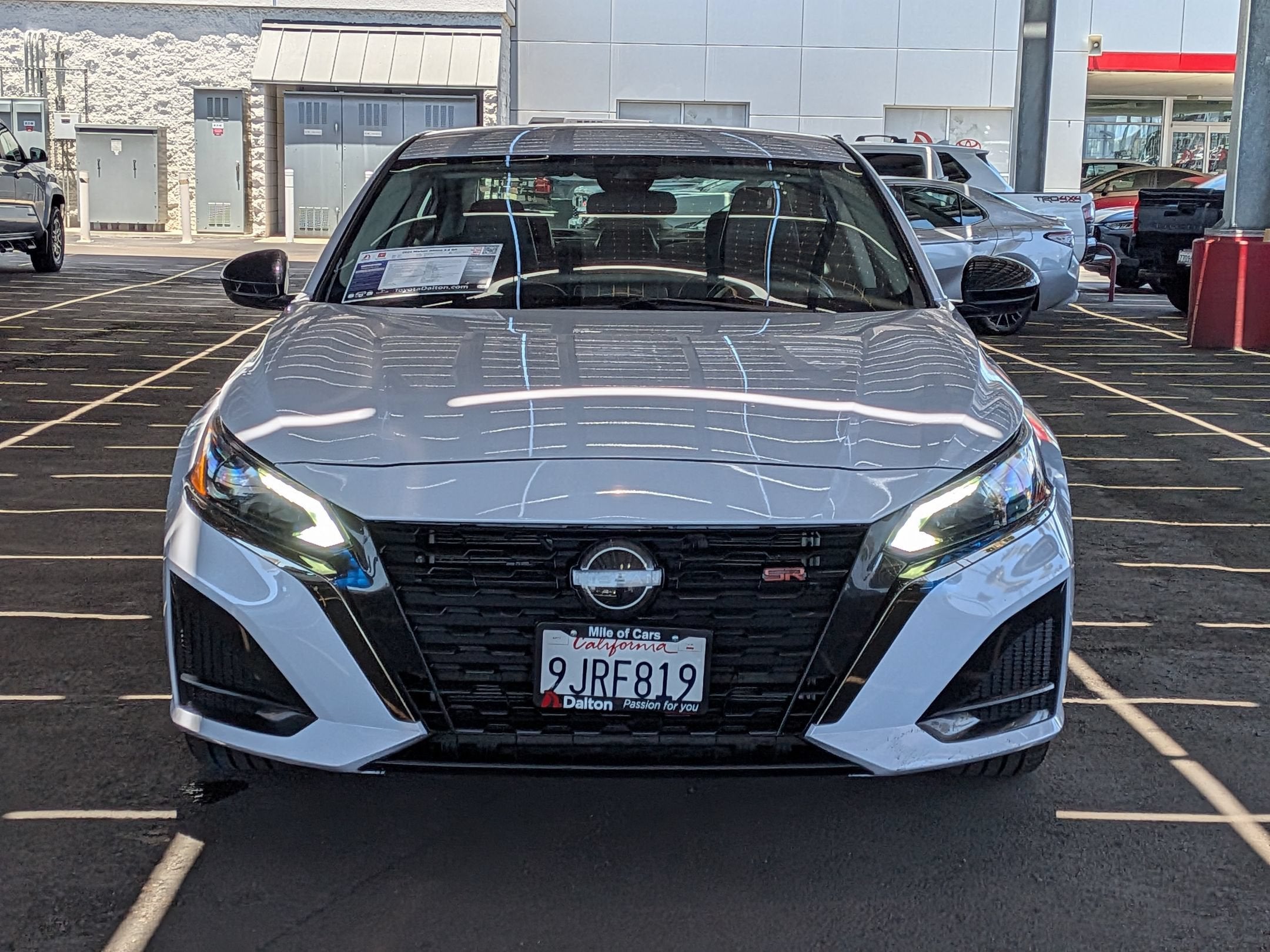 2024 Nissan Altima — side profile view